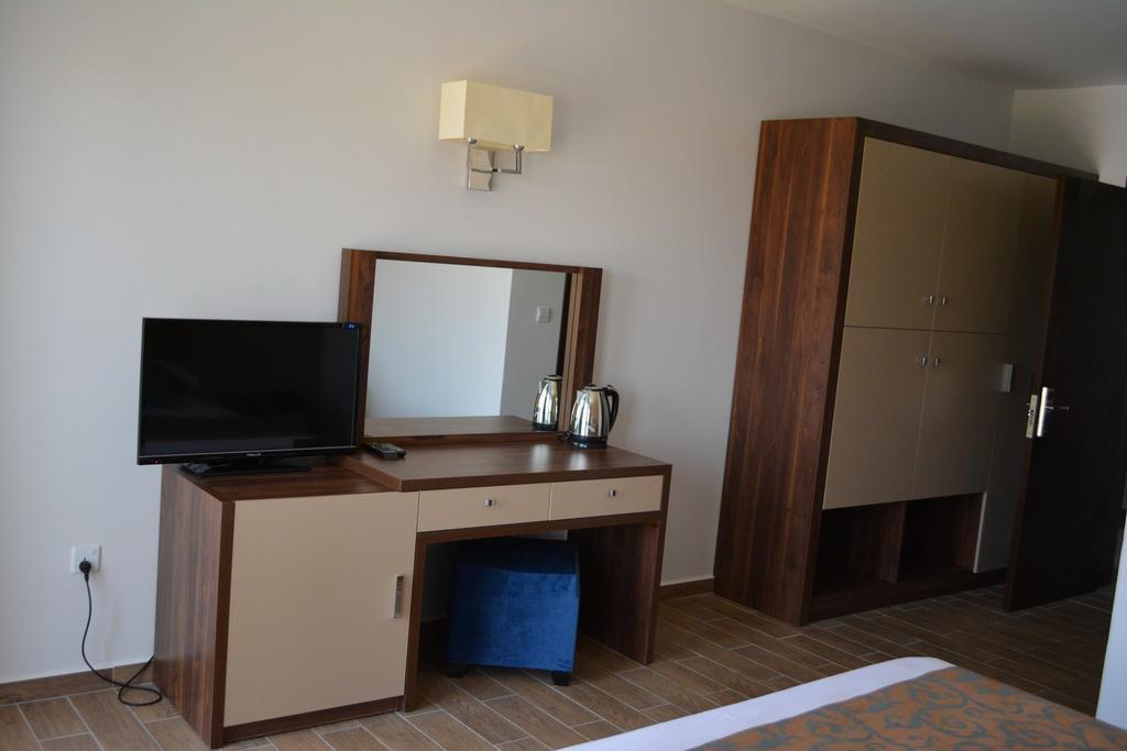 Club Simena Hotel Vasilia Buitenkant foto