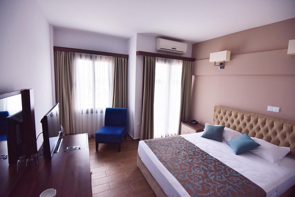 Club Simena Hotel Vasilia Buitenkant foto