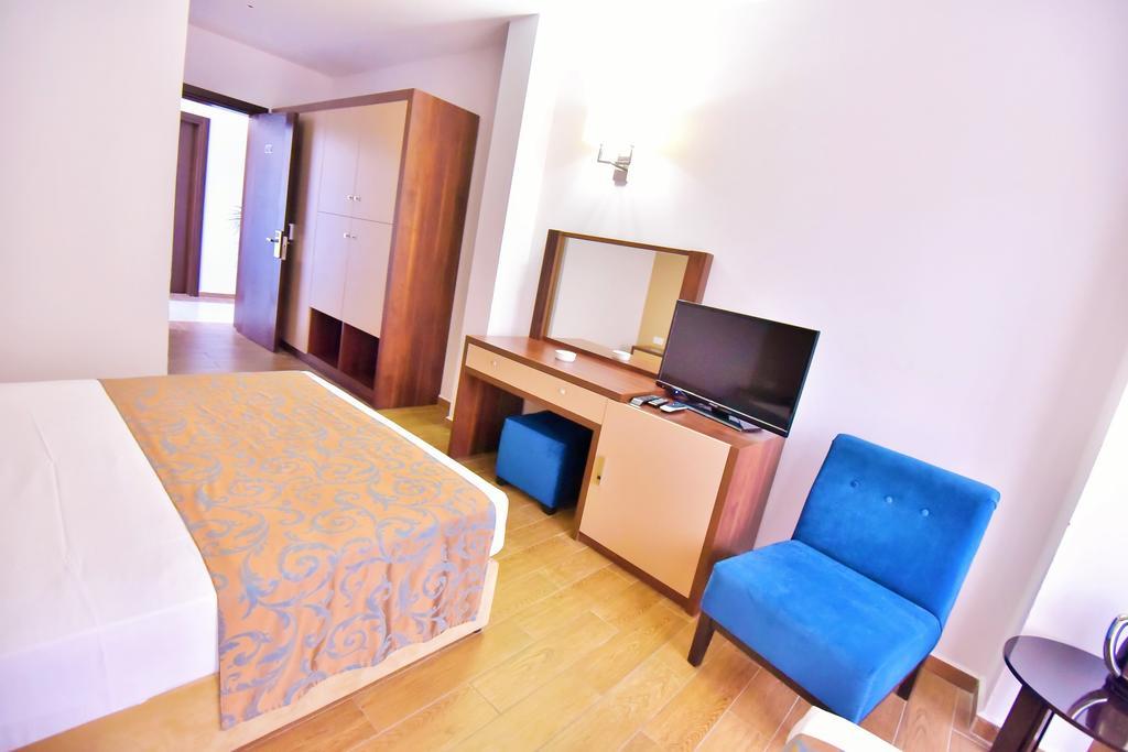 Club Simena Hotel Vasilia Buitenkant foto