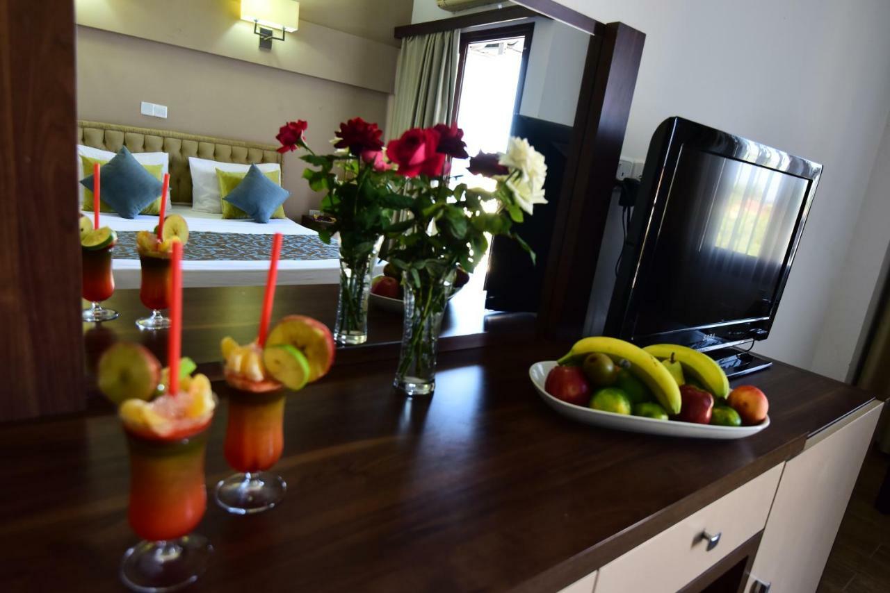 Club Simena Hotel Vasilia Buitenkant foto